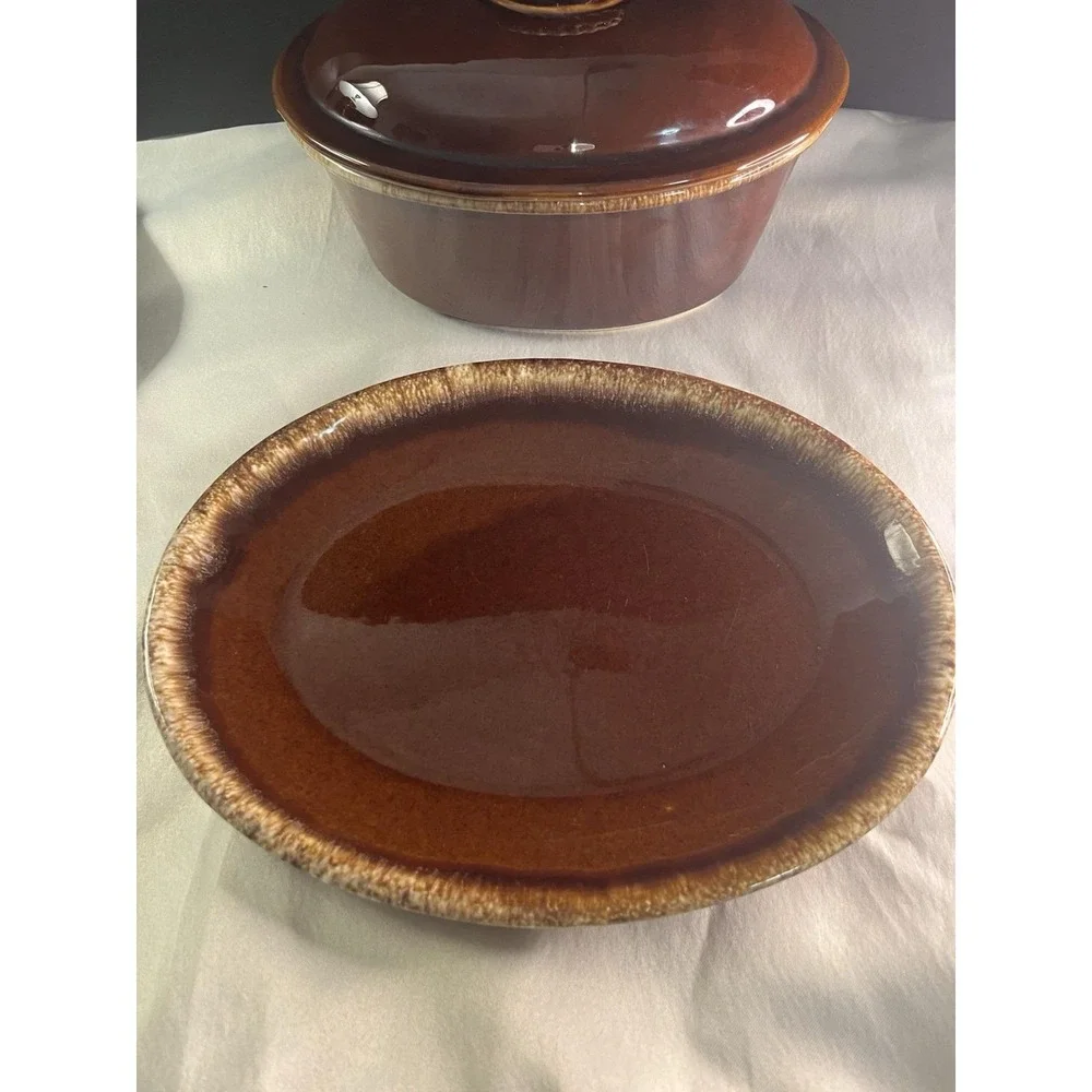 1960's Hull Pottery Oven Use Brown Drip Glaze Covered Casserole Dish W/12